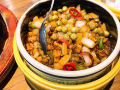 黑三剁配薄饼-雀舞云南菜(乐客城店)