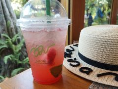 野莓气泡水-Chom Cafe and Restaurant