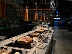-锦厨国际自助餐厅 · 云端景观 (昆明索菲特大酒店)