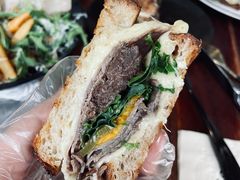 超级牛肉帕尼尼-O'mills Sourdough Bakery&Bistro(永嘉路店)