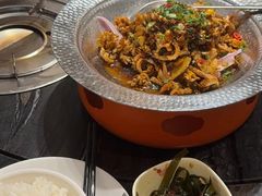 -湘力力小院·鱼汤泡饭(枫林路店)