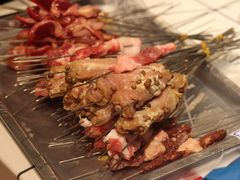 -喜悦小串丹东小黄牛海鲜烧烤大排档(民主广场店)