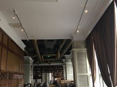 靠窗位-哈布斯扒房(华发商都店)