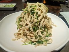 豆苗凉拌豆腐丝-金鸭季·北京烤鸭(深业上城店)