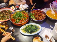 -醉小酒馆·川菜·江湖菜·重庆菜(观音桥旗舰店)