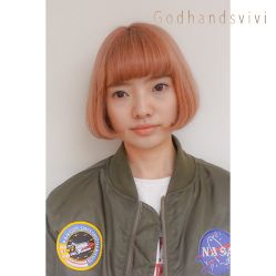 -God Hands发型设计复古会所