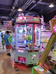 -卡通尼乐园(上海安亭店)