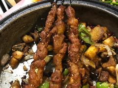 -老钟家烤羊排·敦伊阁清真餐厅胡羊焖饼