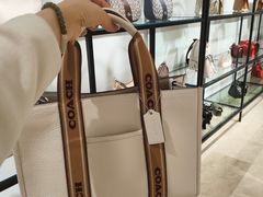 -盛京大奥莱(沈阳奥体店)