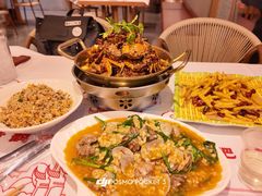 -肥肥虾庄·金牌油焖大虾(汉口城市广场店)