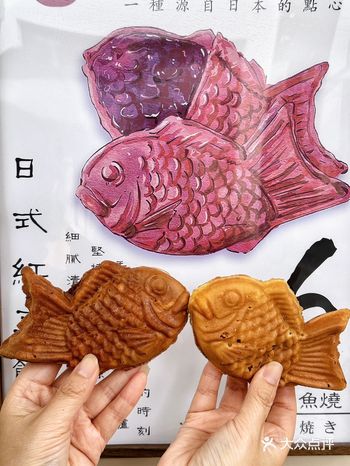 雨天️，古镇，转角遇到这家咖啡店