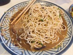 -霄汉牛三鲜湖北砂锅菜(万松园2店)