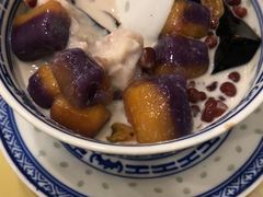 -广信牛奶甜品世家(台东店)