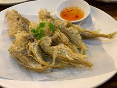 酥炸狮头鱼-猪肉婆私房菜(容桂总店)