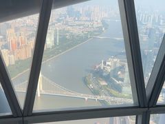 -广州塔卢特斯法国旋转餐厅