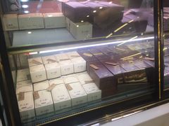 -奕顺轩食品(神农路店)