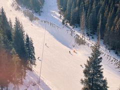 -丝绸之路山地度假区滑雪场