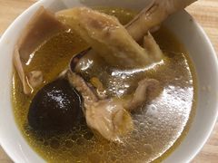 -南汇老顾农家乐采摘大团水蜜桃采摘店