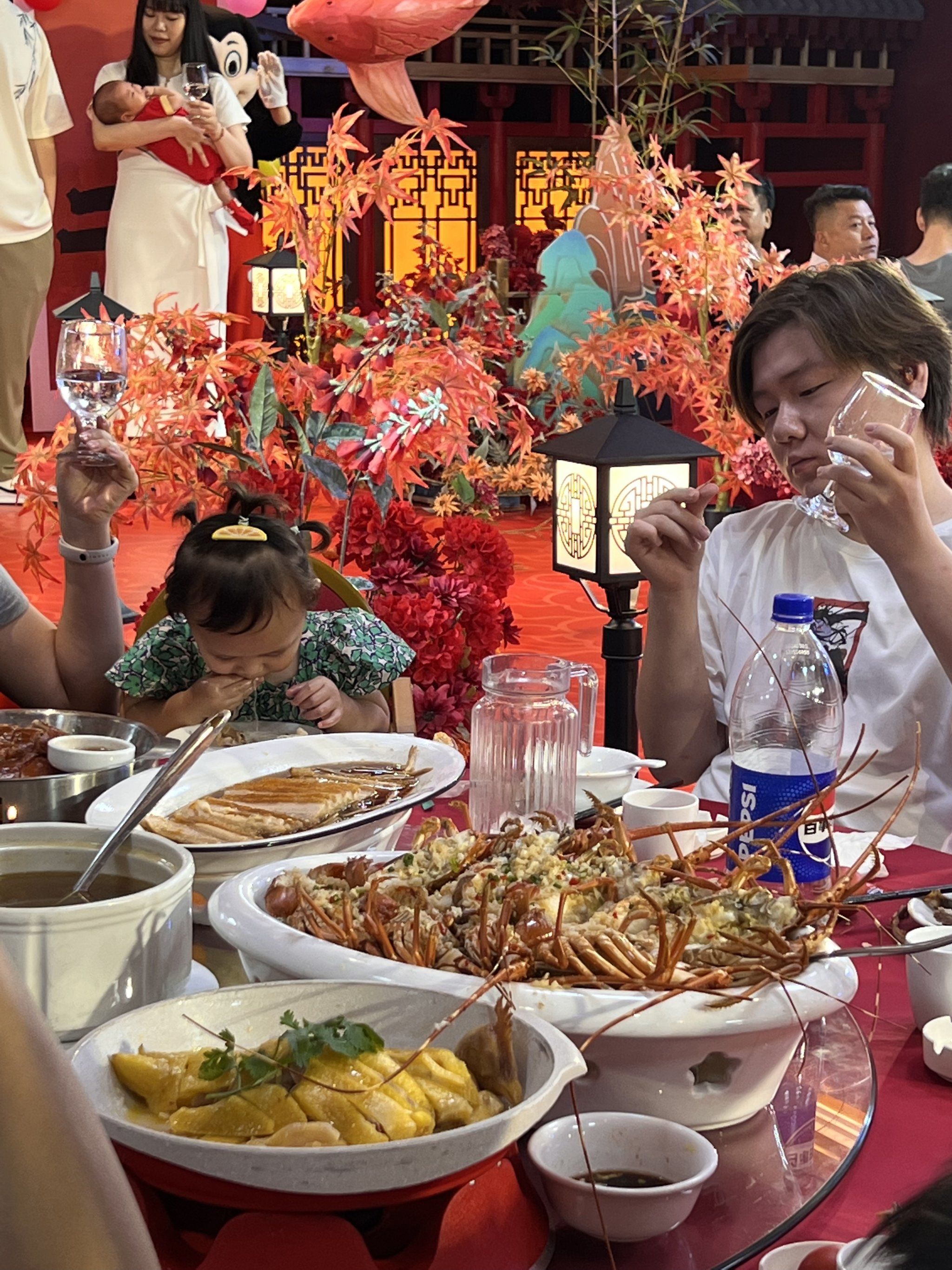 在金大陆的百日之宴🎉