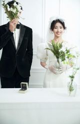 -雪中彩影婚纱摄影·微光艺术中心