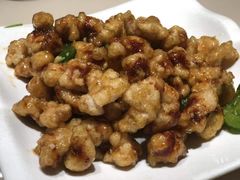 -老码头黑皮肘子锅包肉(赣水路店)