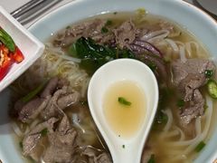 -美奈小馆·越南料理(中航城君尚购物中心店)