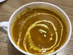 南瓜汤-HELLO 27 意面·沙拉·帕尼尼