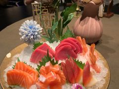 -蟹犇前•帝王蟹雪蟹(陆家嘴店)