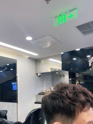 -简法造型·品牌形象店