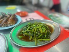 -黄亚华小食店(Jalan Alor)