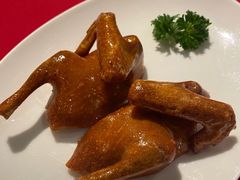 烤乳鸽-利苑酒家(金宝店)