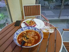 -上海外国语大学（松江校区）食堂