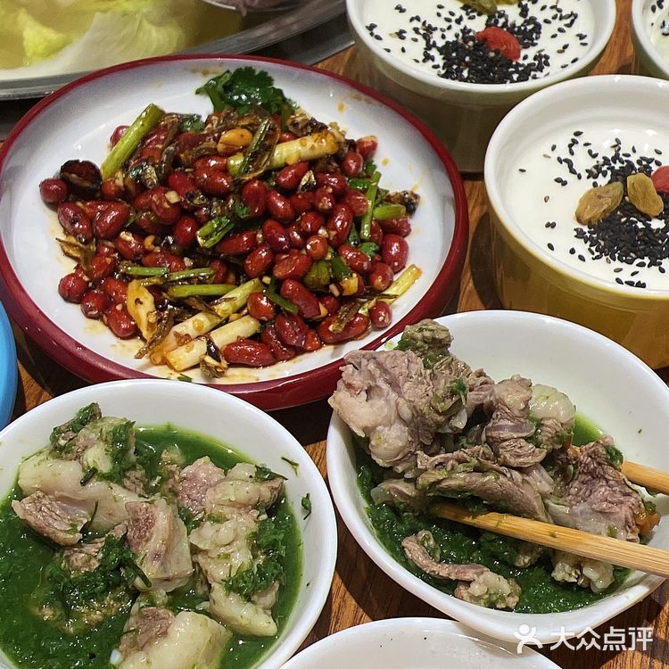 谁懂啊！吃一口就爱上的羊肉火锅终于开到河西了