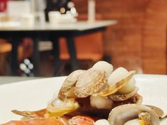 -佬太公海鸭·海鲜大排档(上海总店)