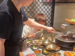 -草家酱蟹炭火烤肉店(珲春南路一店)