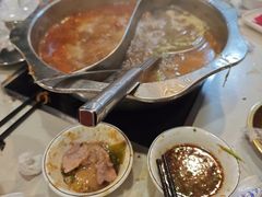 -尚品海鲜肥牛自助火锅(湖明店)