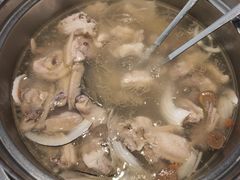-三个椰子·现砍椰子鸡(金源CBD店)