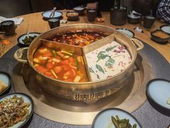-湊湊火锅·茶憩(恒隆广场店)