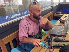 -费特希耶滑翔伞