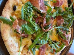 黑松露风干火腿披萨-COMMUNE幻师(五角场店)