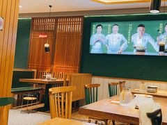 -费大厨辣椒炒肉(万家丽一店)