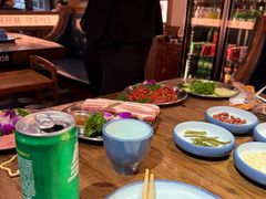 -明洞阿姨·韩式酱蟹烤肉·创意料理(三元桥店)