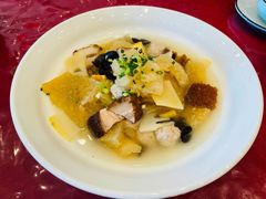 -侬佳蒸菜馆(听潮店)