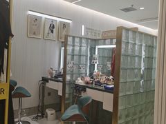 -海马体照相馆(环贸iapm大师爱情店)