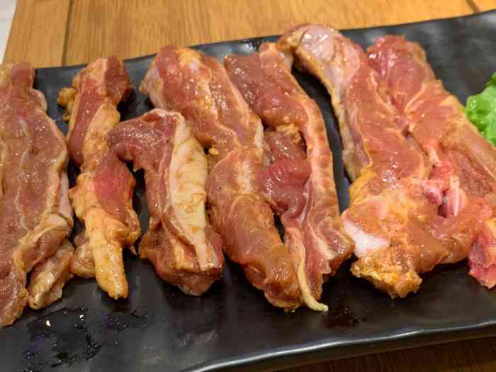 九两九地摊烤肉(怀特店)-"97滴滴滴,周五宜吃肉9499位于北国.