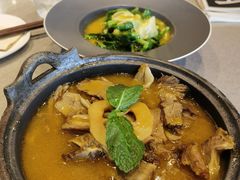 -半山腰·云南菜(侨福芳草地店)