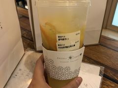 霸气橙子-奈雪的茶(大悦城店)