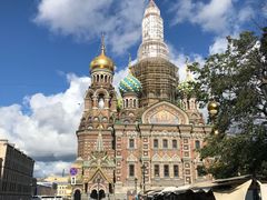 -滴血救世主教堂