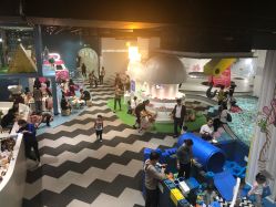 -MINI MARS KIDS CLUB亲子家庭中心(长宁天山店)