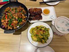 -梁记粥铺(开元地中海店)